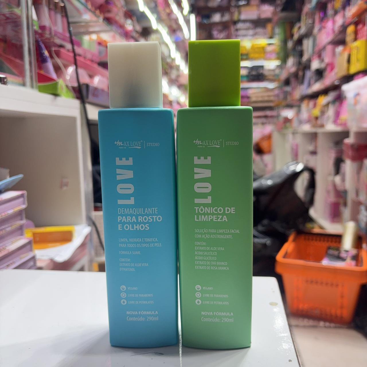 MXA0612 demaquilante Max love box/12pcs