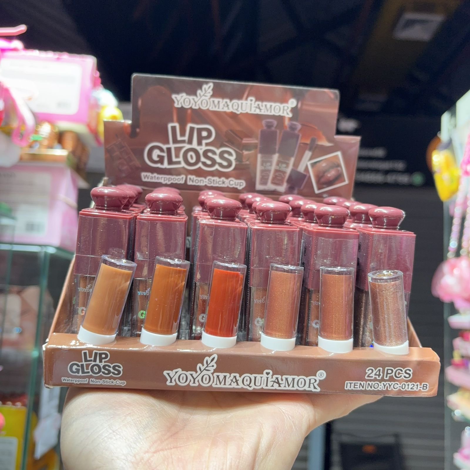 YYC0121B Lip Gloss yoyomaquiamor box/24pca
