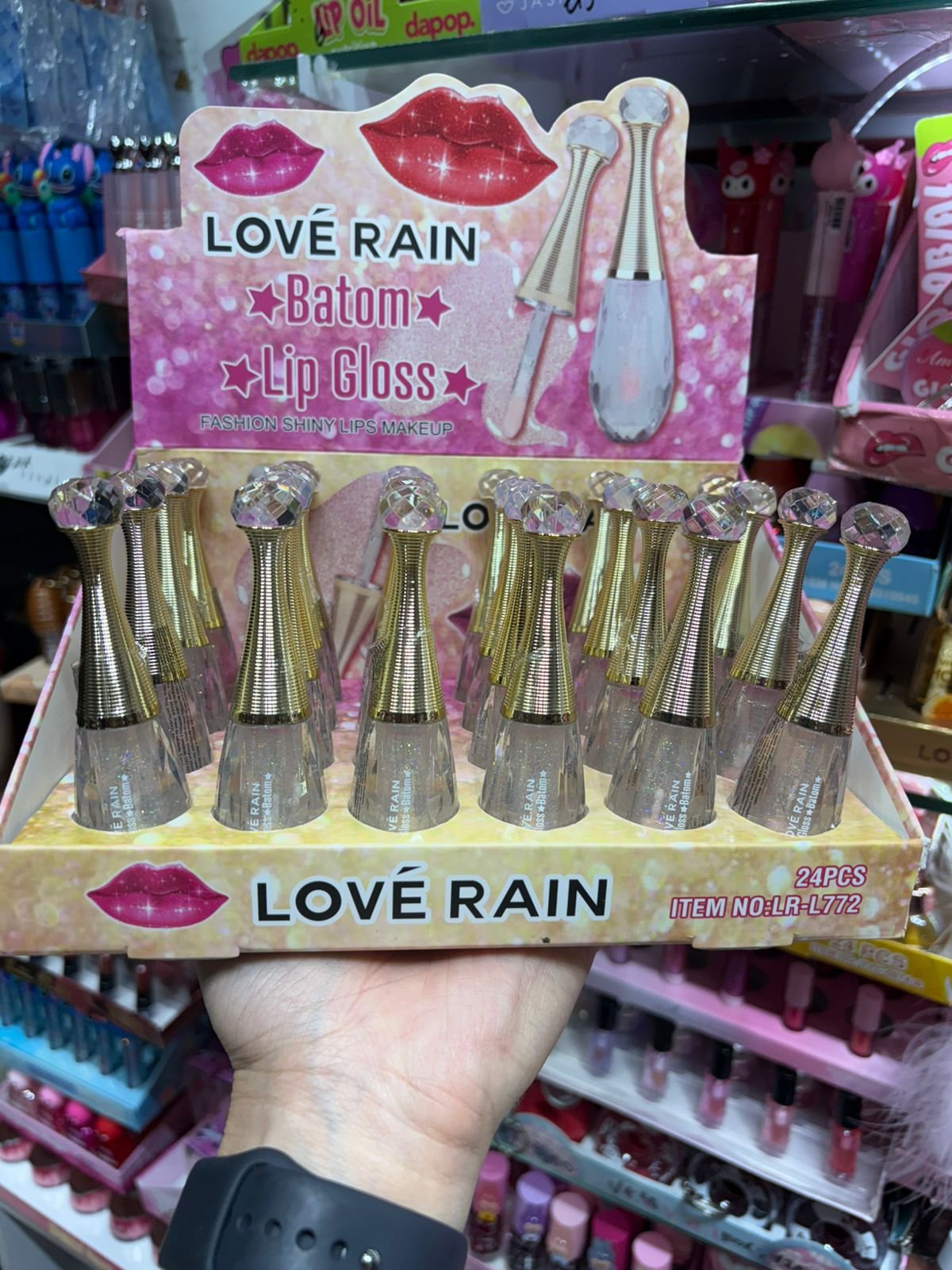 LRL772 Lip Gloss love Rain box/24pcs