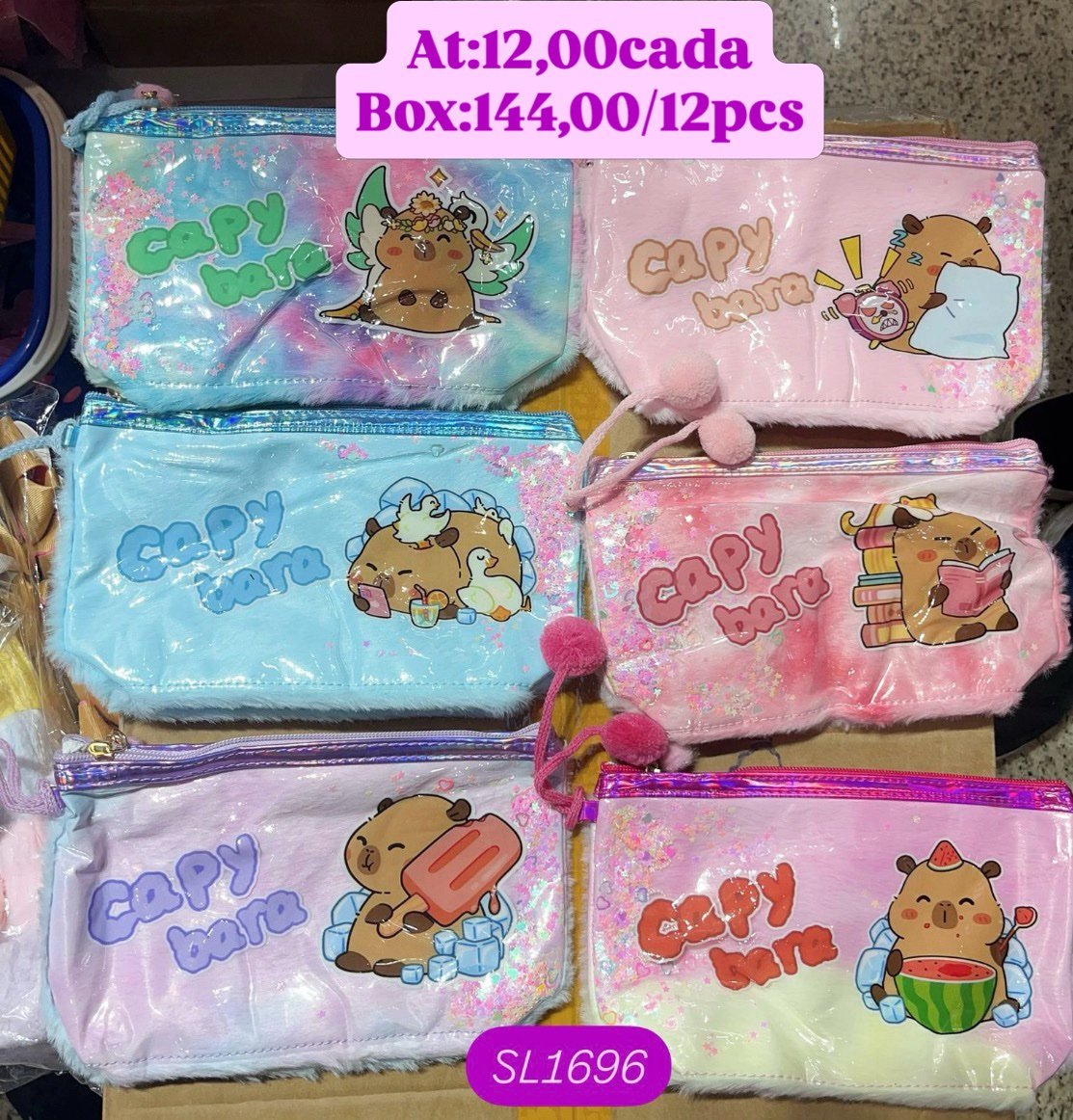 SL1696- Necessarie capivara