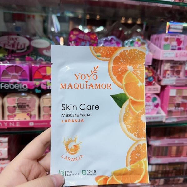 Máscara facial laranja yoyomaquiamor