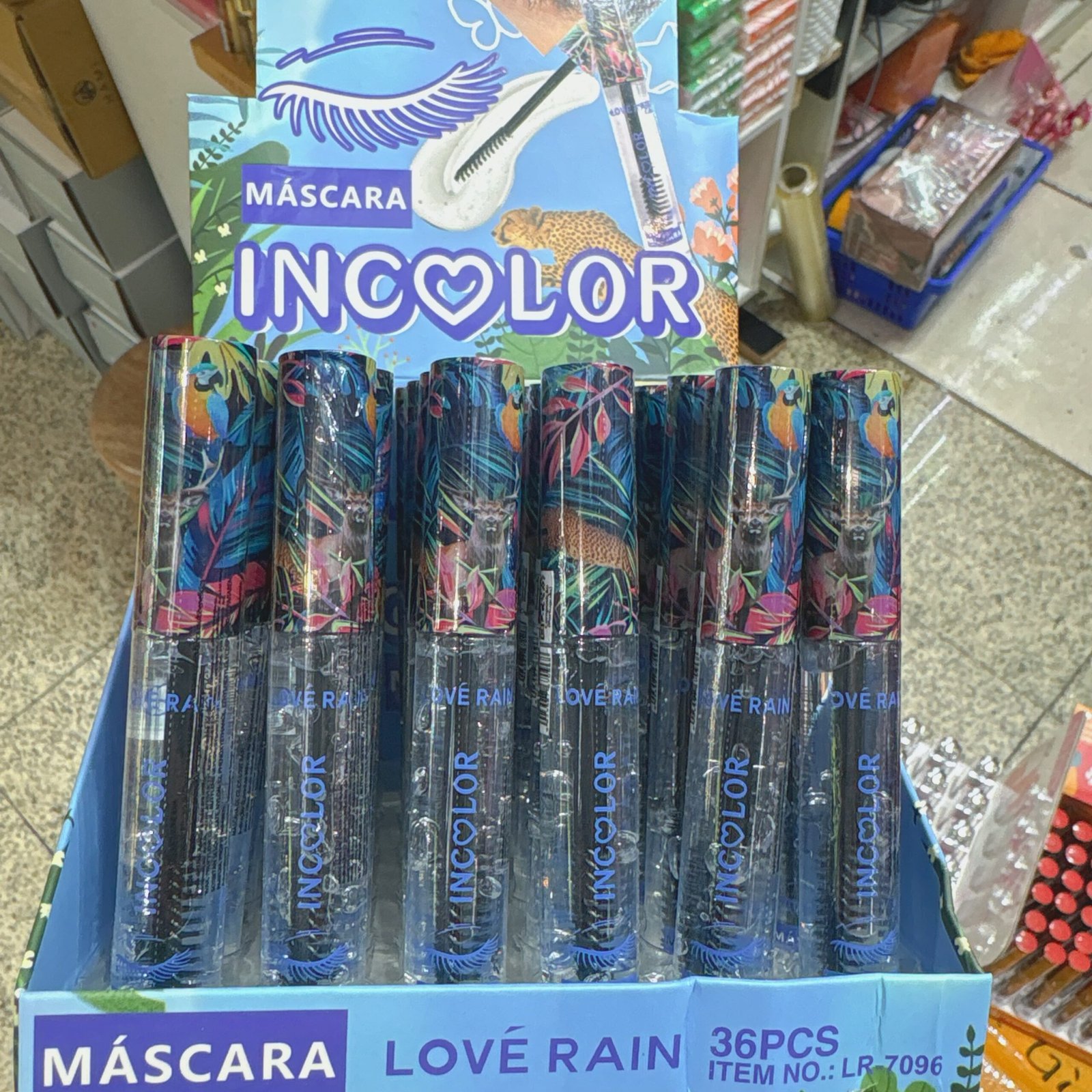LR7096 rímel love rain box:36pcs