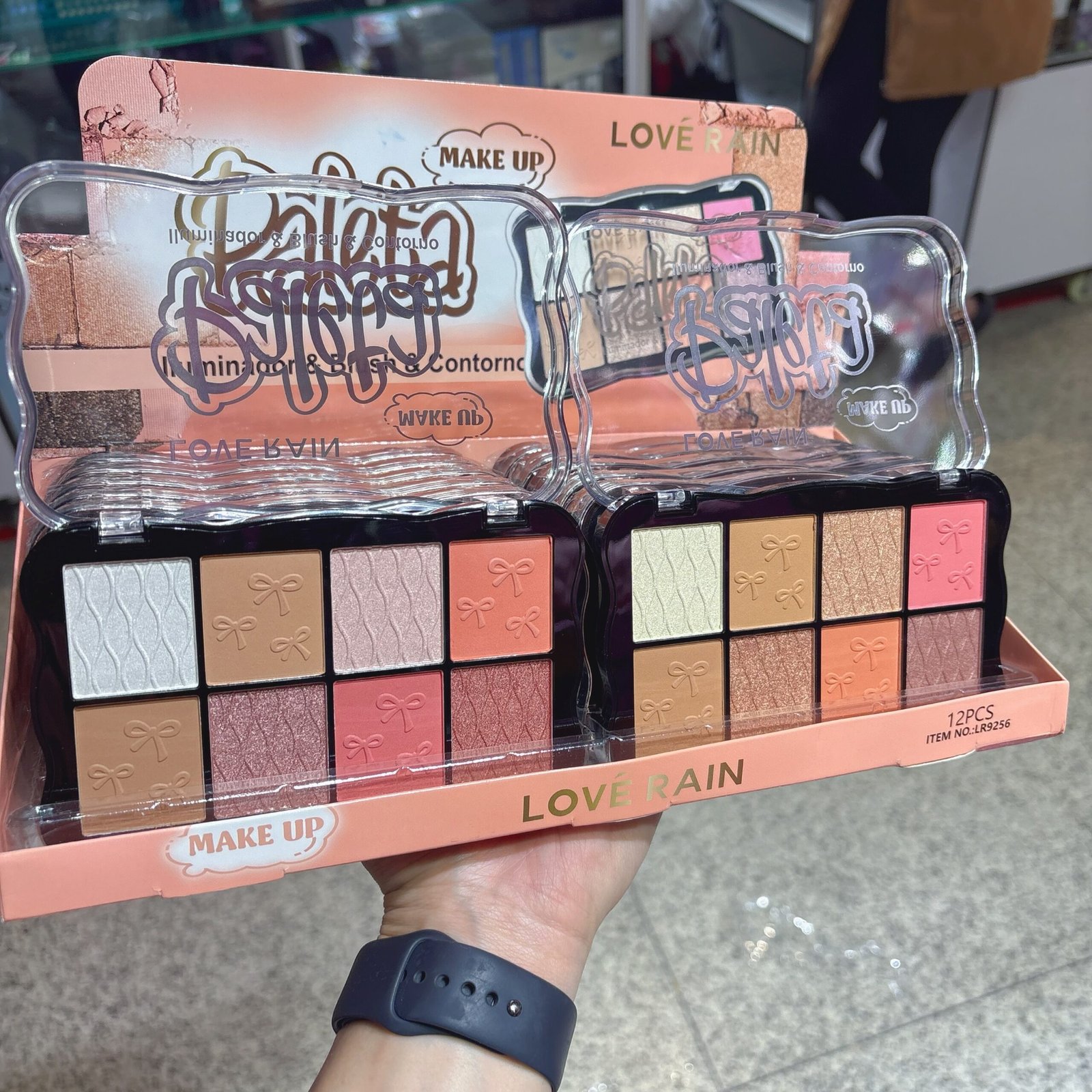 LR9256 paleta love rain box:12pcs