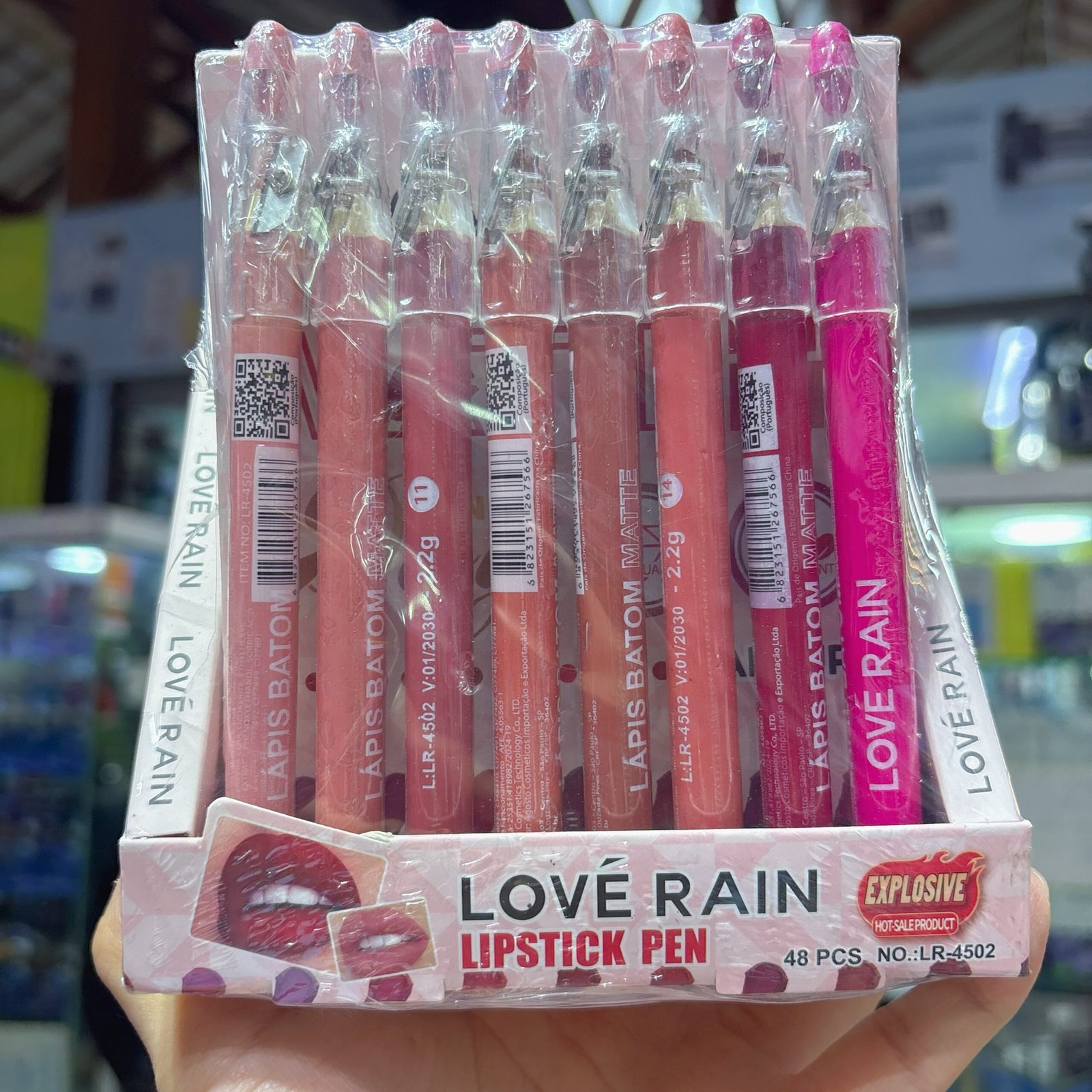 LR4502 B lapis para boca love rain box:48pcs