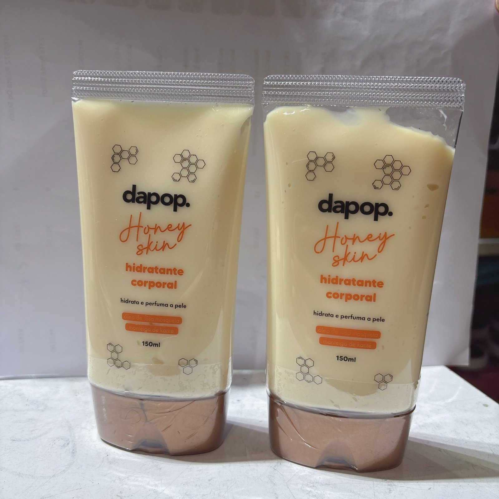 DP2412 hidratante dapop